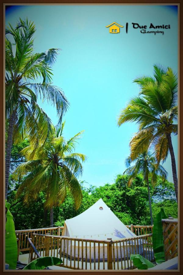 Glamping Due Amici Hotel Palomino Exterior photo