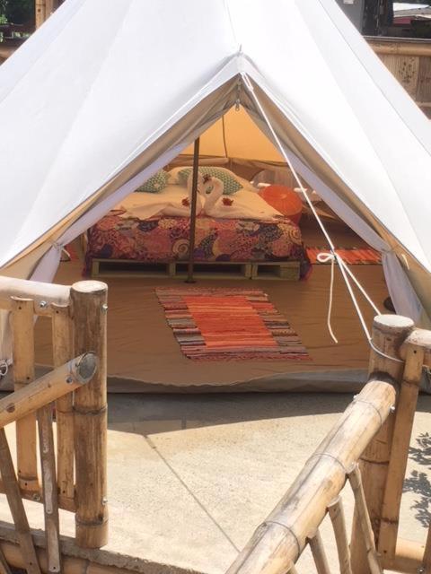 Glamping Due Amici Hotel Palomino Exterior photo