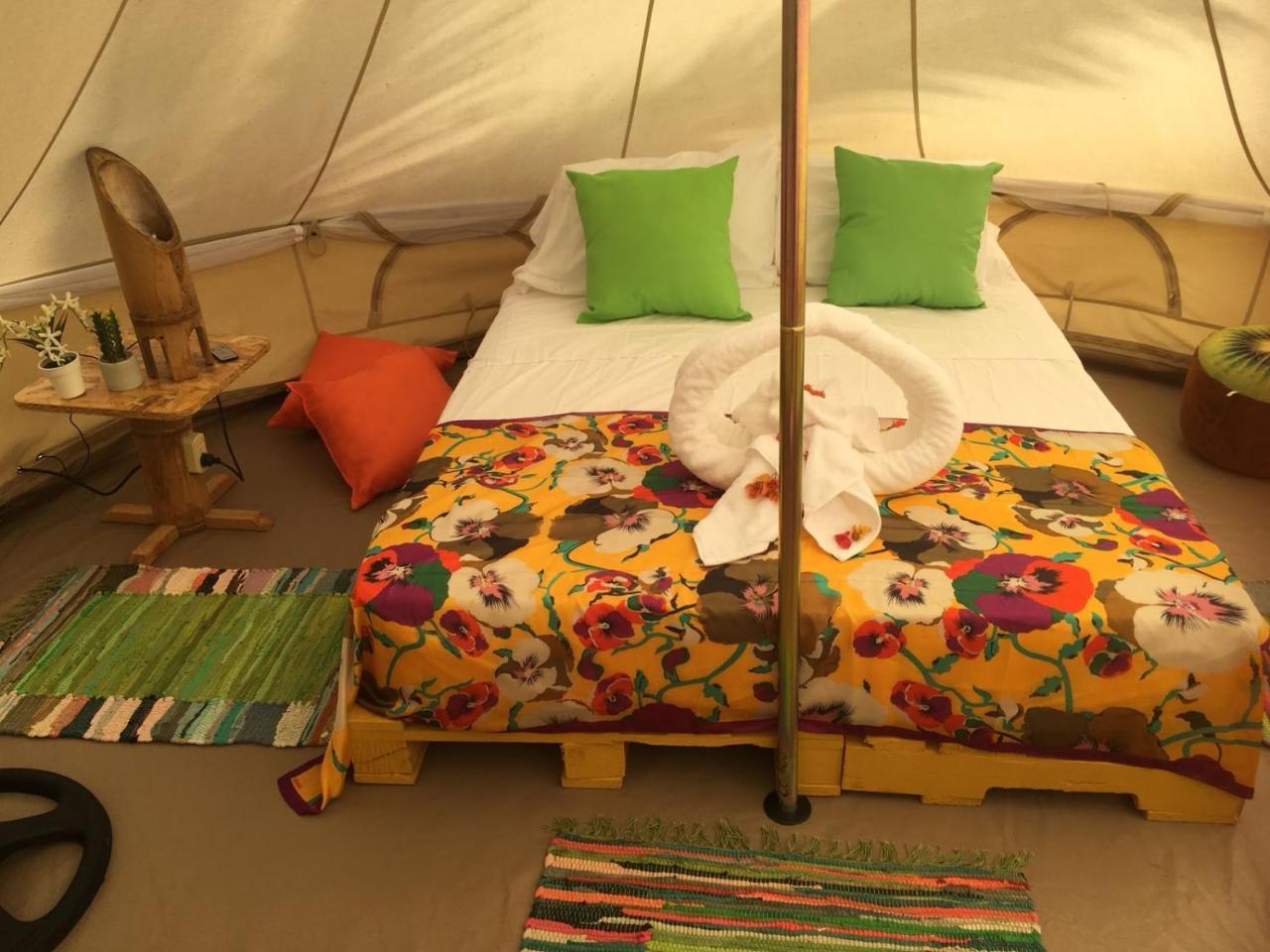 Glamping Due Amici Hotel Palomino Exterior photo